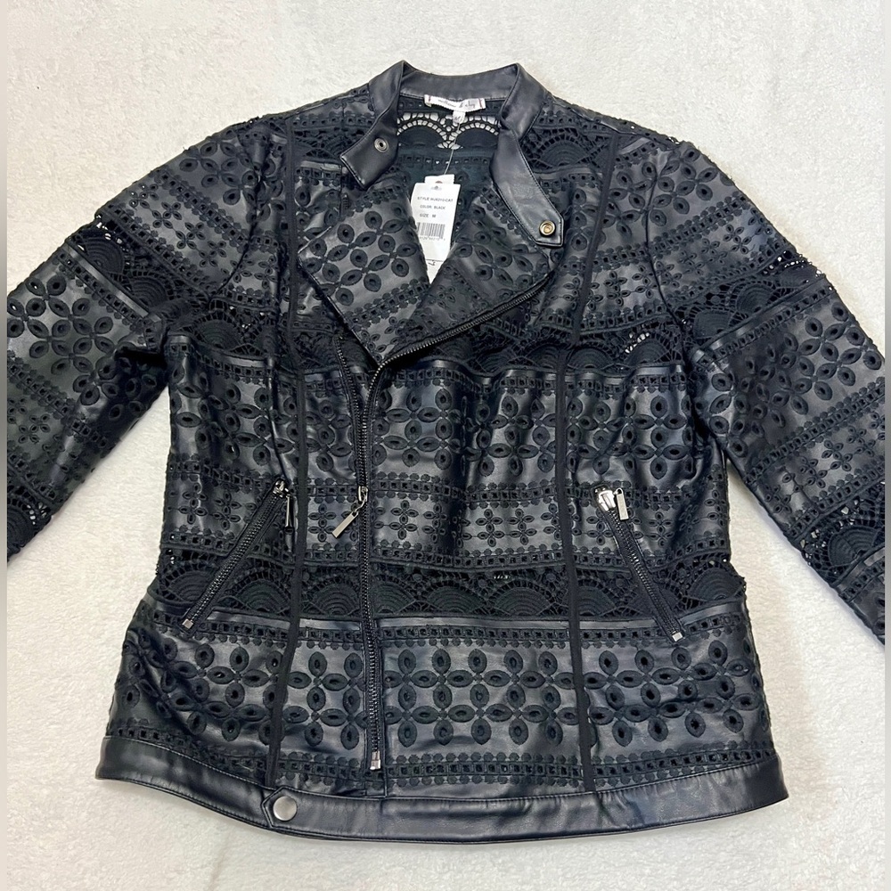 Willow & Clay NWT Eyelet Lace Vegan Leather Jacket - Medium - Picture 2 of 13